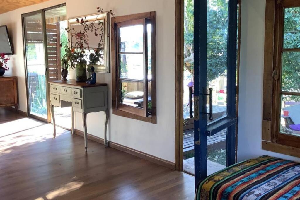 Cabana, Tinaja Y Rio Santiago